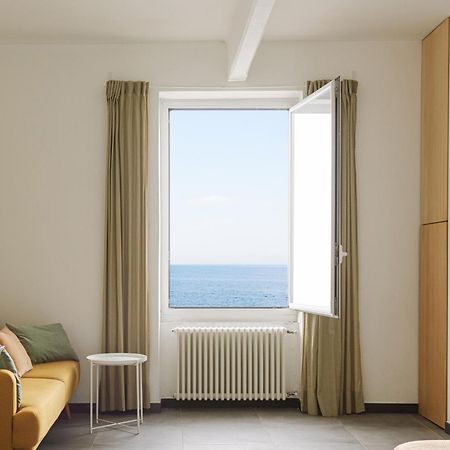 Ca De Ma - Sea Front Apartment Генуя Екстер'єр фото